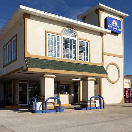 Americas Best Value Inn Macomb מראה חיצוני תמונה