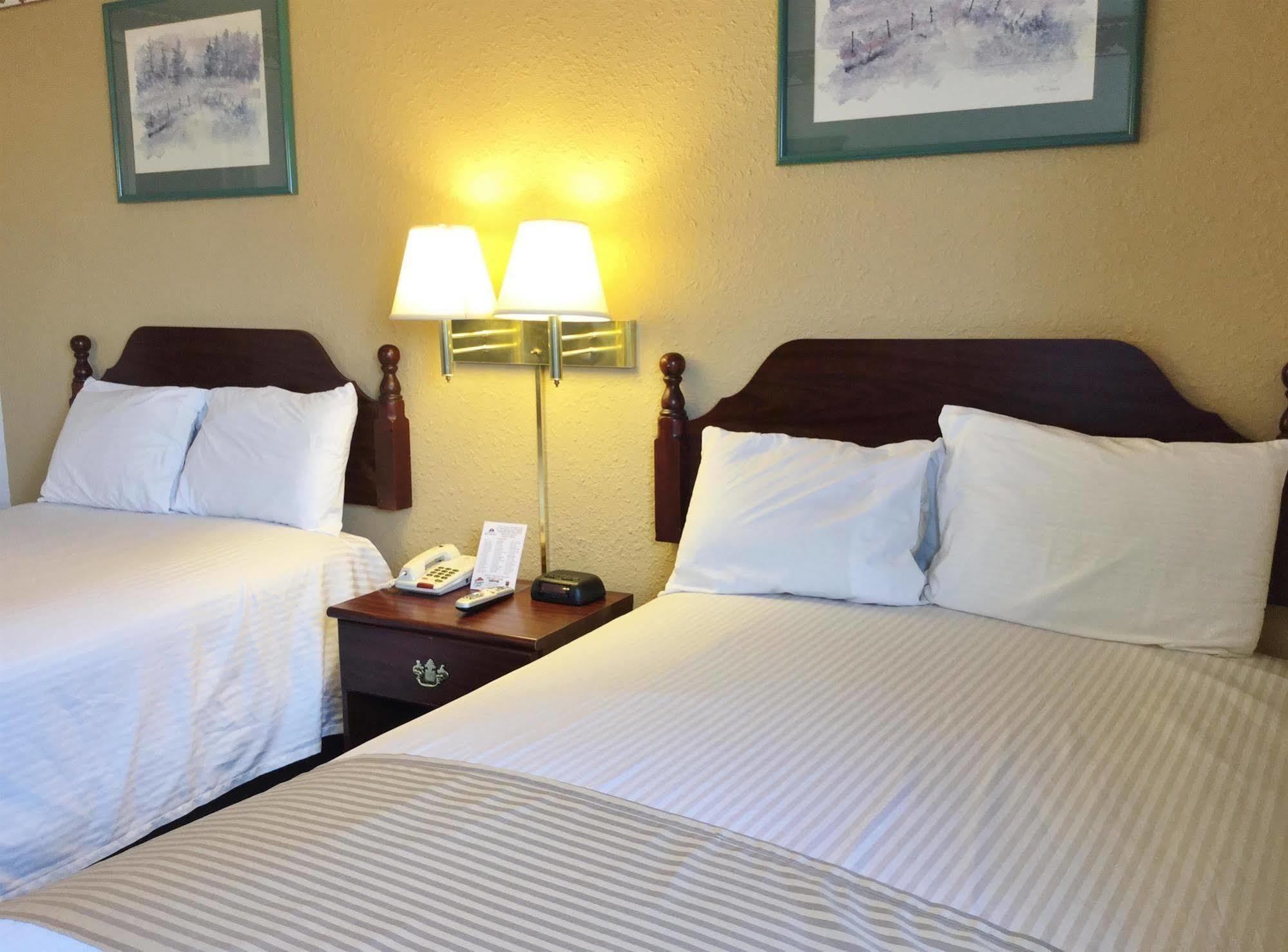 Americas Best Value Inn Macomb מראה חיצוני תמונה